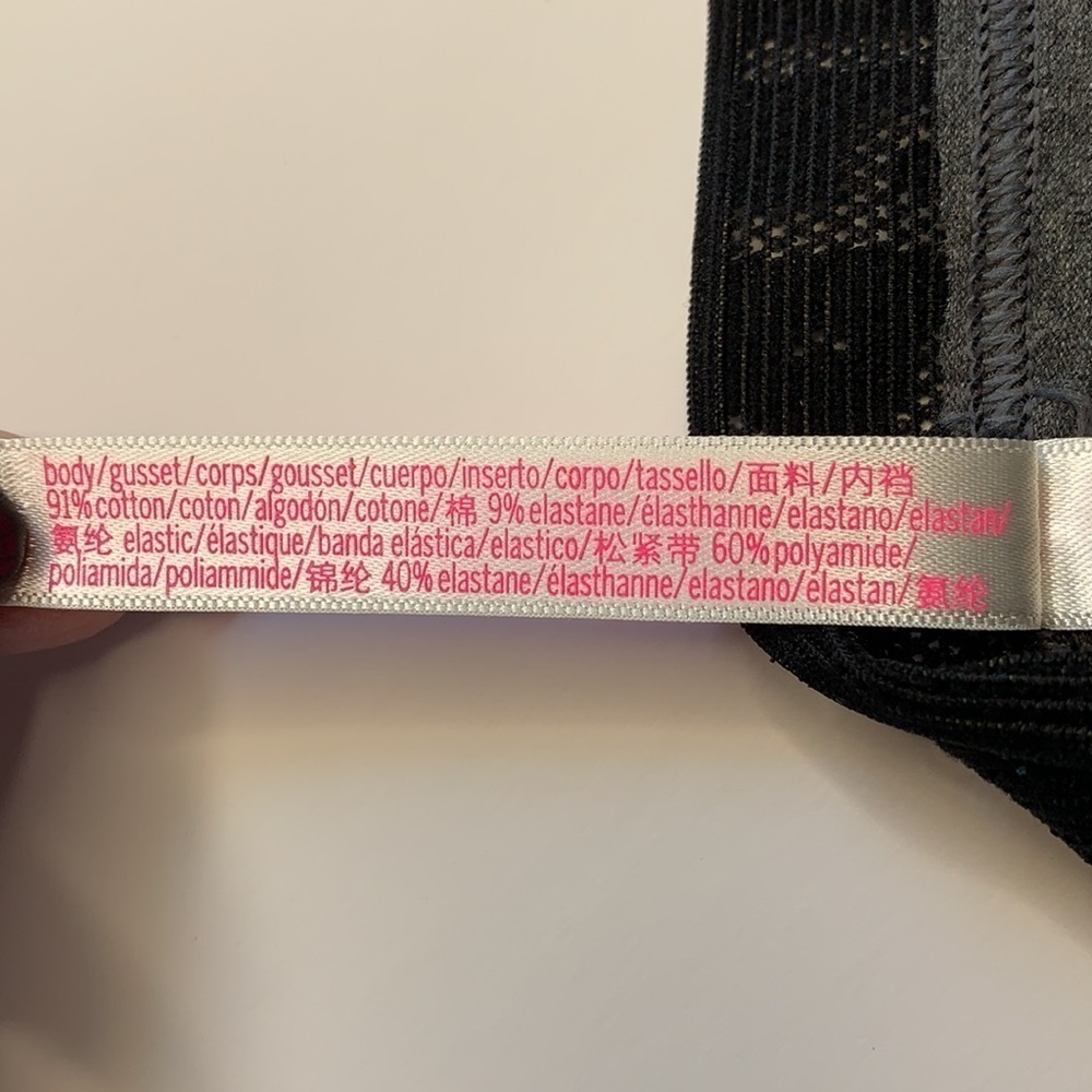 VS PINK Hipster Panty - Picture 6 of 6